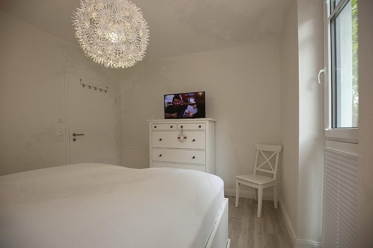 Strandvilla Scholle - Lachs Wohnung 01 Больтенхаген Экстерьер фото